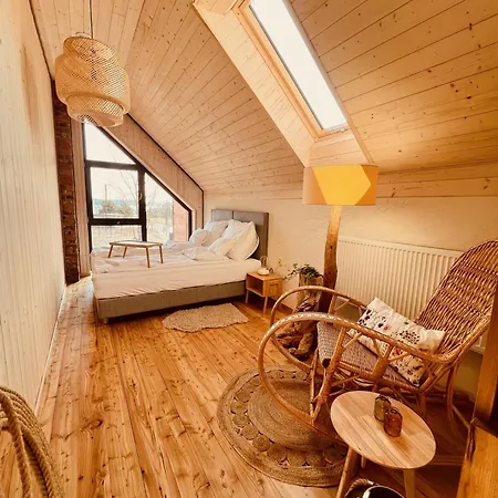 Cztery Pory Roku Z Balia I Sauna